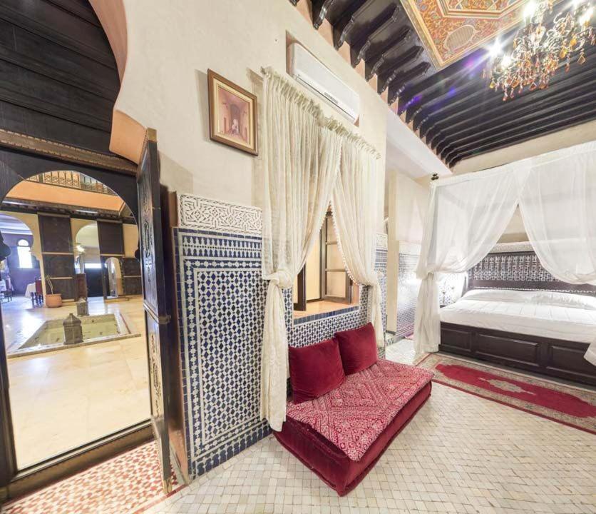Riad Yacout Meknès Exteriör bild